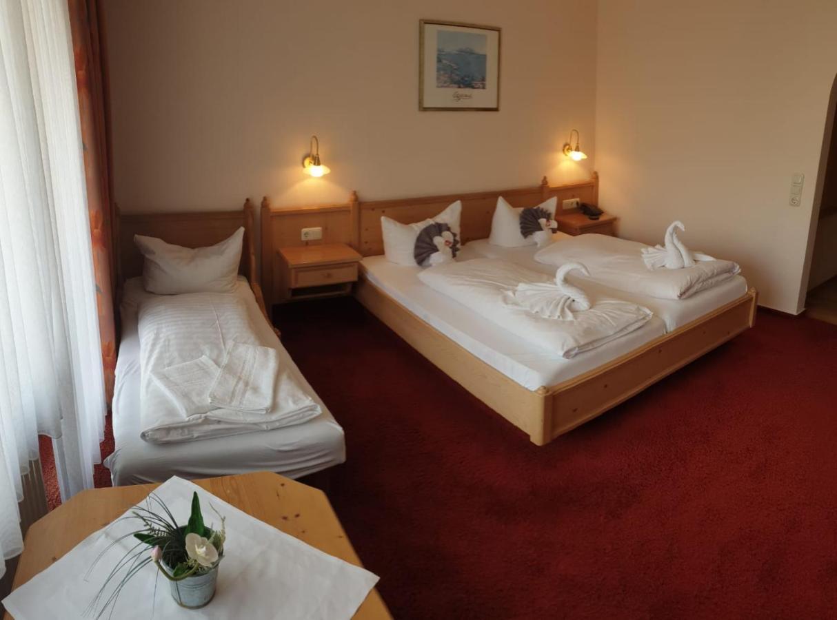Hotel Igelstadt Furstenberg  Ngoại thất bức ảnh