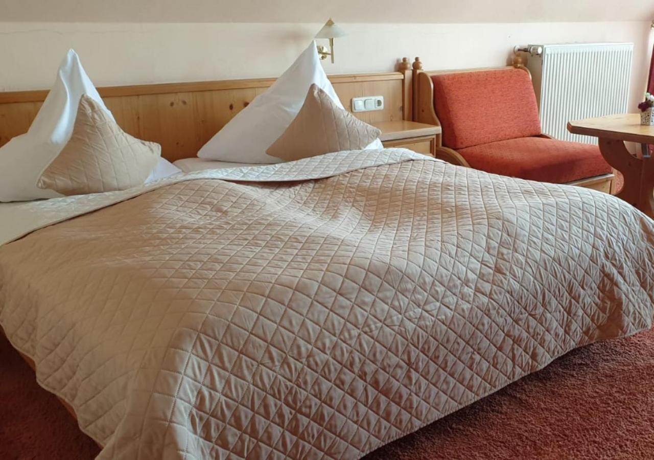 Hotel Igelstadt Furstenberg  Ngoại thất bức ảnh